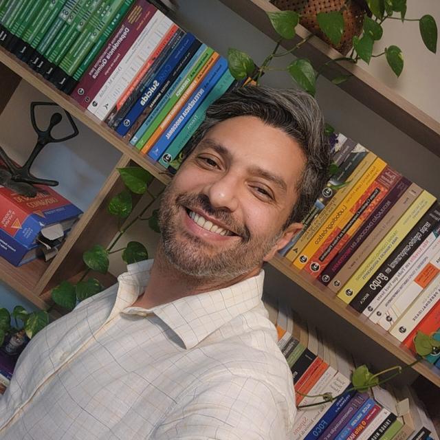 Dr. Florisvaldo Torres